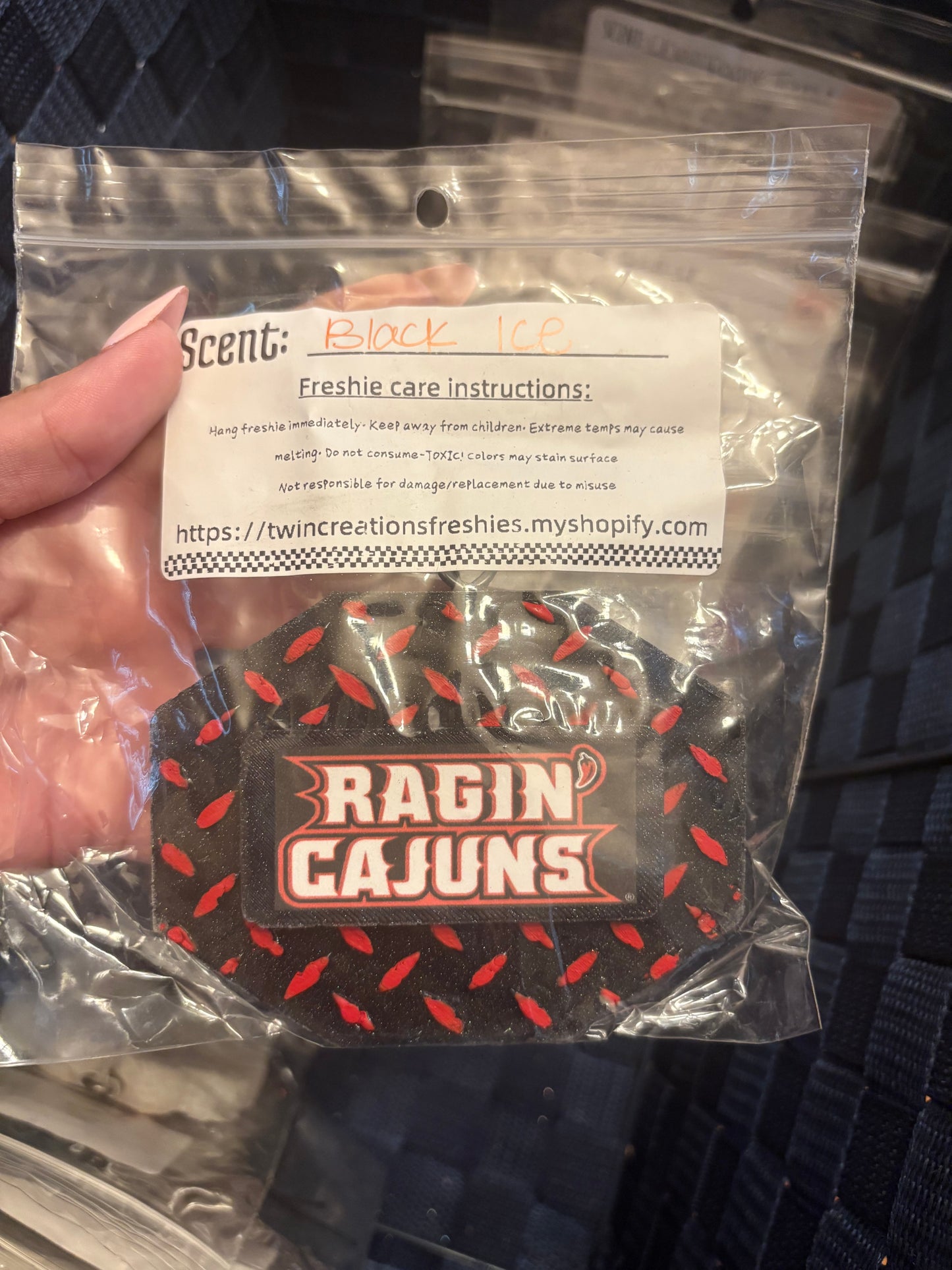 Ragin Cajuns in black ice